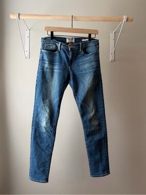 FRAME Le Garçon Cropped Boyfriend Jean